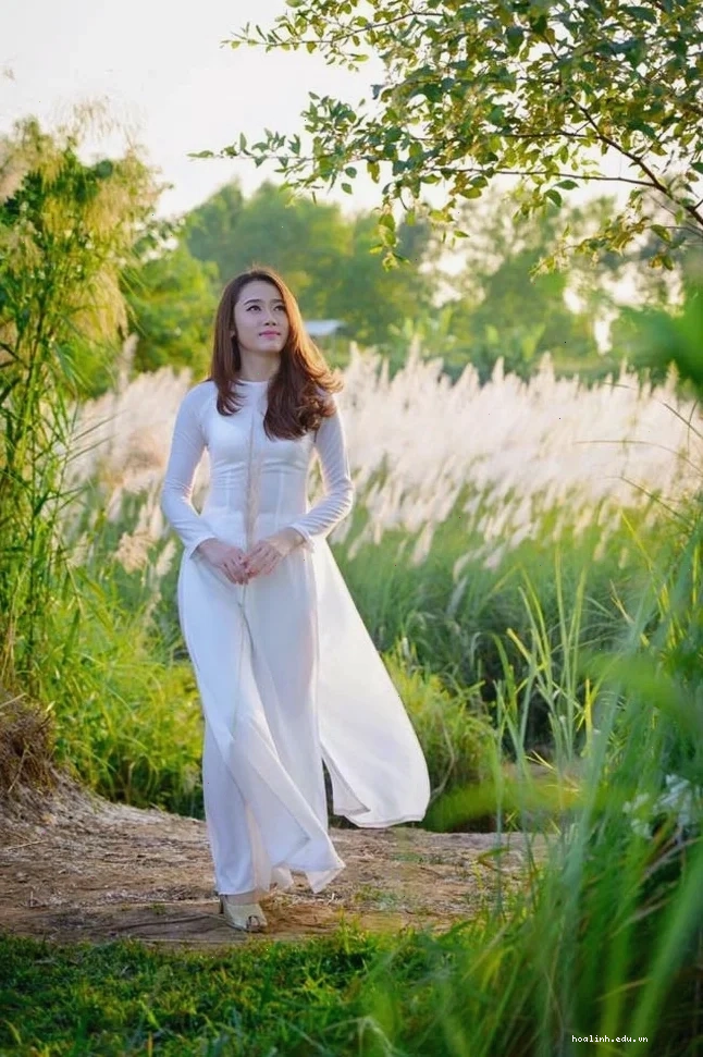 nữ sinh việt