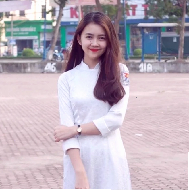nữ sinh việt