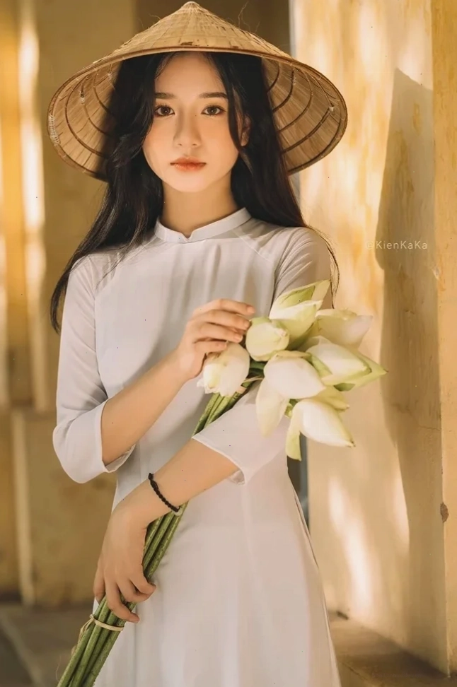 nữ sinh việt