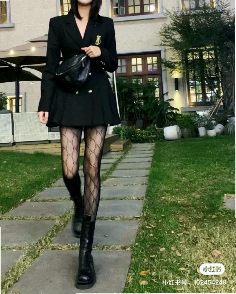 Tất mắt lưới to Tất mắt lưới to cá tính