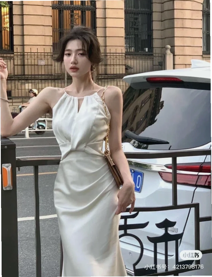 thiên nga nhỏ khi con gái mặc váy trắng